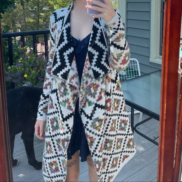 Cardigan - Picture 3 of 10